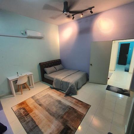 Homestay Layang Masai Exterior photo